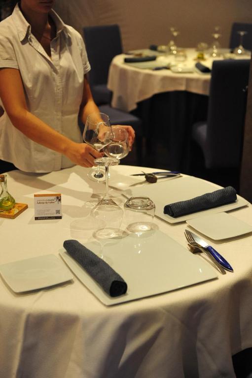 Logis Auberge Restaurant Du Vigneron Cucugnan Kültér fotó