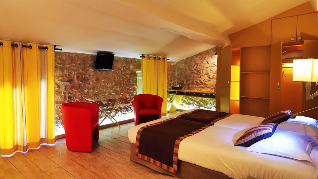 Logis Auberge Restaurant Du Vigneron Cucugnan Kültér fotó